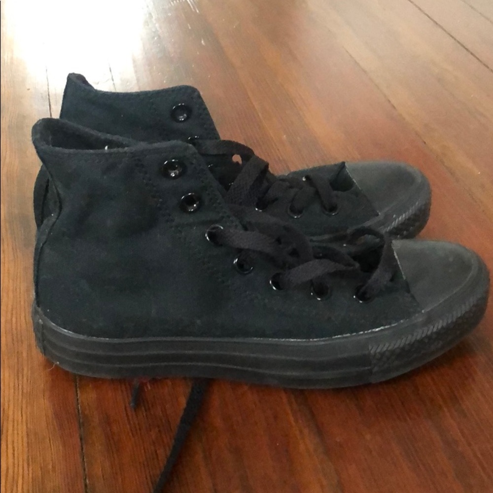 All black converse